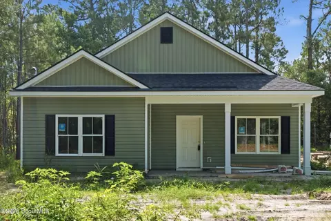 1300 Kentucky St, Darien, GA 31305