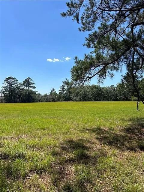 465 Jenkins Farm Rd, Brunswick, GA 31523