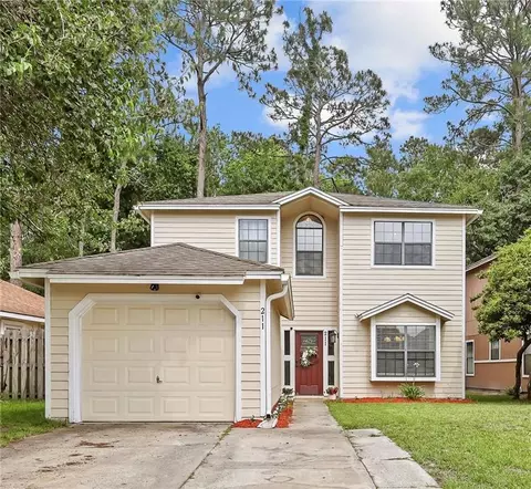 211 Millers Trace Dr, Saint Marys, GA 31558