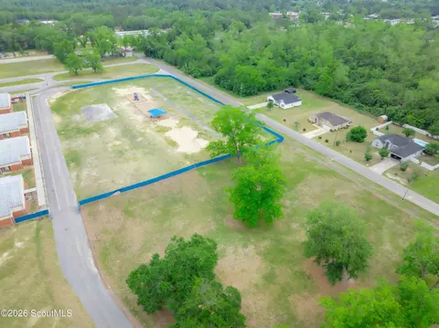 3475 Moore St, Blackshear, GA 31516 photo 4