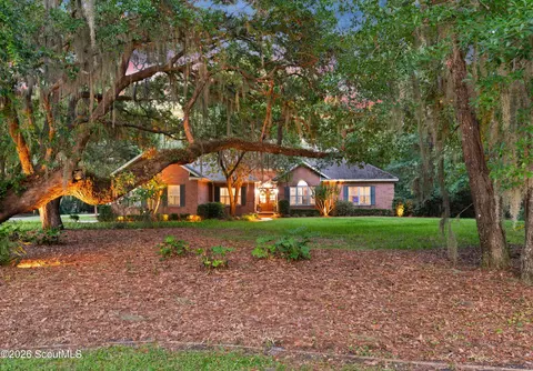 162 Pierce Butler Dr, Saint Simons Island, GA 31522