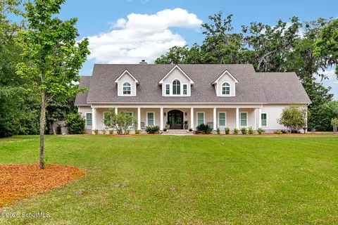 165 Butler Lake Dr, Saint Simons Island, GA 31522