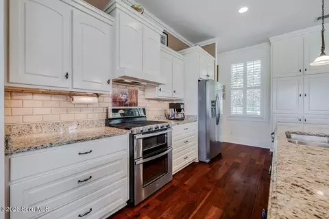 Kitchen - 1105 Eagle Way, Townsend, GA 31331 photo 5 of 7
