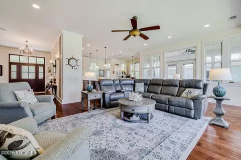 Living - 1105 Eagle Way, Townsend, GA 31331 photo 3 of 5
