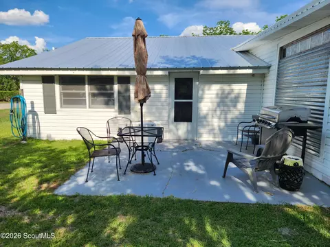 327 Anita St, Waycross, GA 31503
