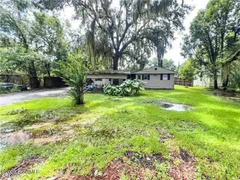 216 Harvey Rd, Brunswick, GA 31525