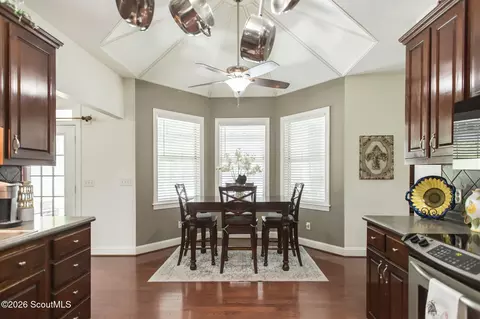 Dining - 922 Jane St, Blackshear, GA 31516 photo 3 of 3