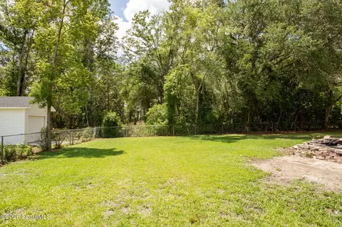 Exterior - 922 Jane St, Blackshear, GA 31516 photo 14 of 16