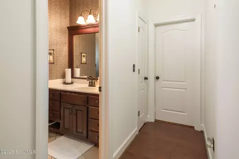 Entry Way - 922 Jane St, Blackshear, GA 31516 photo 7 of 7