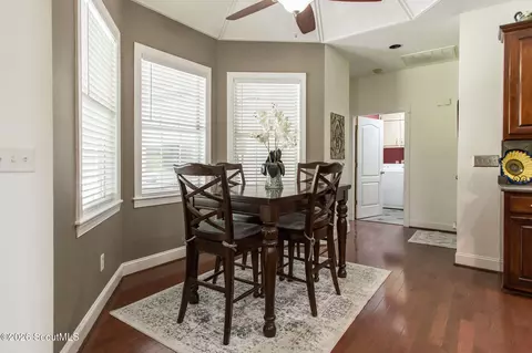 Dining - 922 Jane St, Blackshear, GA 31516 photo 2 of 3