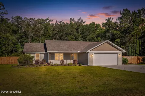 209 Green Cove Dr, Brunswick, GA 31525