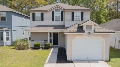 301 Millers Trace Dr, Saint Marys, GA 31558