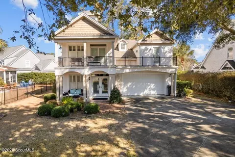 122 Country Club Dr, Saint Simons Island, GA 31522