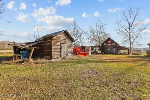 Exterior - 5466 Robin Rd, Patterson, GA 31557 photo 6 of 9