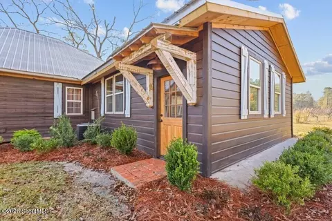 Exterior - 5466 Robin Rd, Patterson, GA 31557 photo 8 of 9