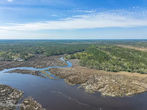 4240 Us 17, Waverly, GA 31565