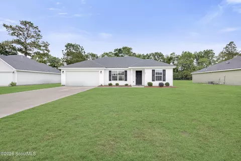207 Bull St, Glennville, GA 30427