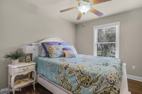 Bedroom - 1615 Marshview Dr NE, Townsend, GA 31331 photo 6 of 7