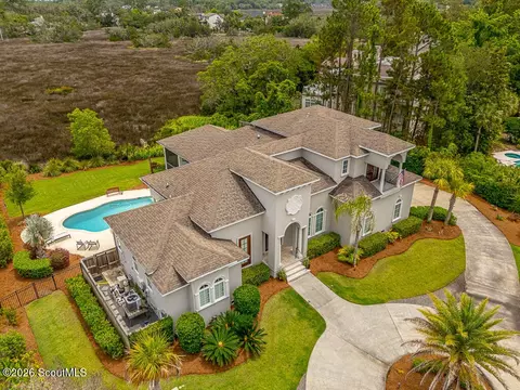 514 Palm Harbor Rd, Saint Simons Island, GA 31522