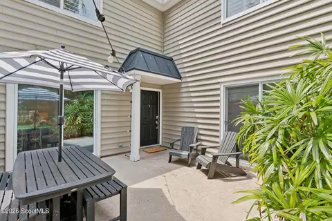 850 Mallery St UNIT O7, Saint Simons Island, GA 31522