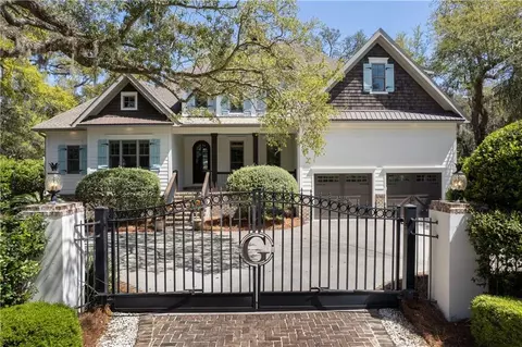 306 Broadway St, Saint Simons Island, GA 31522