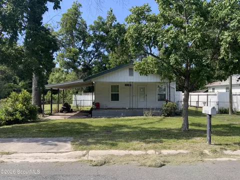 1016 Ann St, Waycross, GA 31503