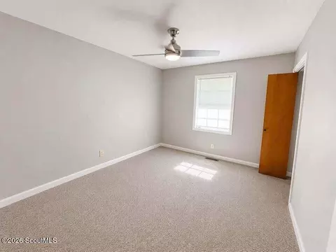 Bedroom - 2329 Ware St, Blackshear, GA 31516 photo 2 of 2