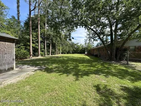 Exterior - 2329 Ware St, Blackshear, GA 31516 photo 6 of 6