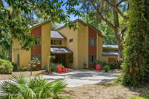188 Saint Clair Dr, Saint Simons Island, GA 31522