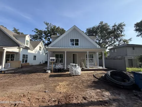 262 Menendez Ave, Saint Simons Island, GA 31522