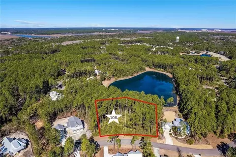 108 Wild Horse Ct, Saint Marys, GA 31558