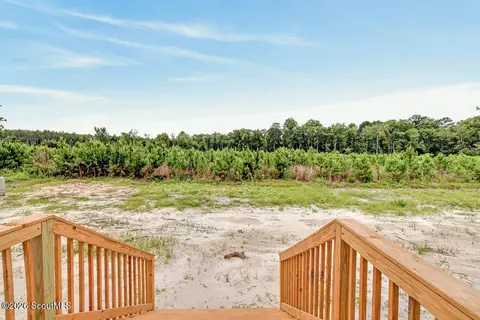 Exterior - 6401 Riverside Rd, Nahunta, GA 31553 photo 2 of 3