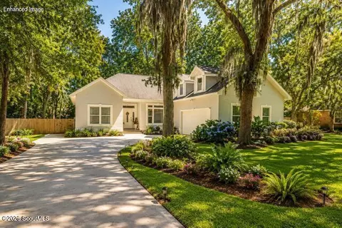 330 Cinder Hill Dr, Brunswick, GA 31523