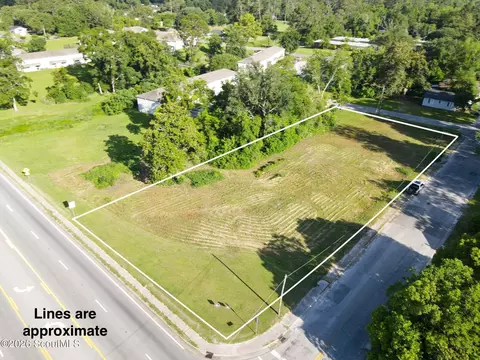 615 Morton Ave, Waycross, GA 31501