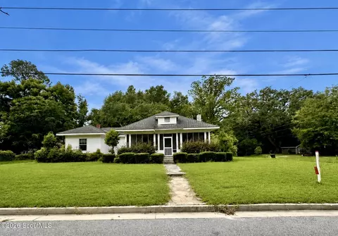 502 Dewey St, Waycross, GA 31501