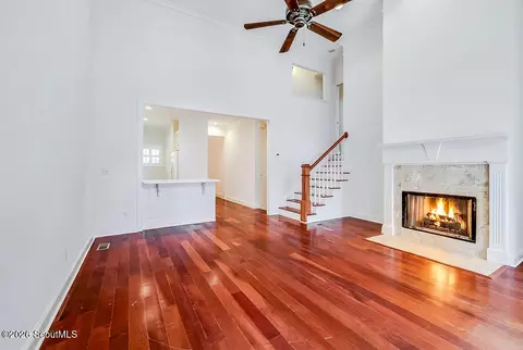 Living - 1165 Mayflower Rd NE, Townsend, GA 31331 photo 1 of 4