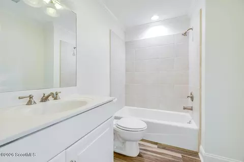 Bath - 1165 Mayflower Rd NE, Townsend, GA 31331 photo 2 of 2