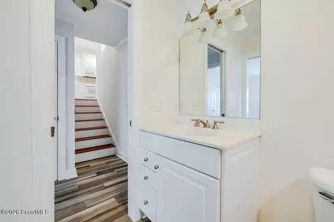 Entry Way - 1165 Mayflower Rd NE, Townsend, GA 31331 photo 4 of 4