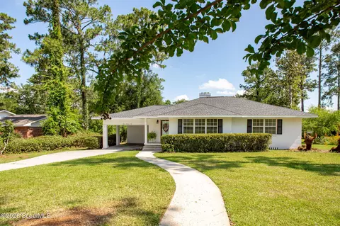 1109 Cherokee Cir, Waycross, GA 31501