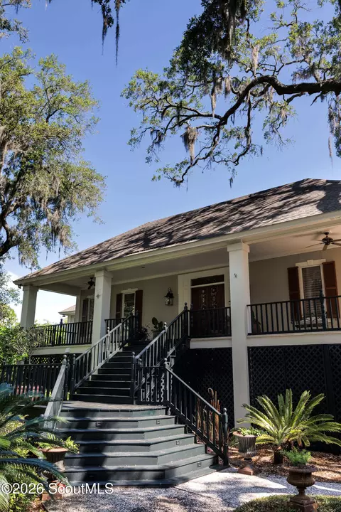 423 Mimosa Dr, Saint Simons Island, GA 31522