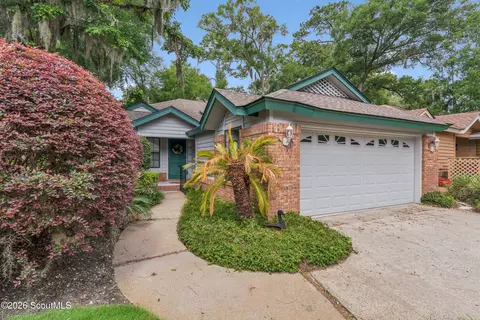 22 Bay Tree Ct W, Saint Simons Island, GA 31522