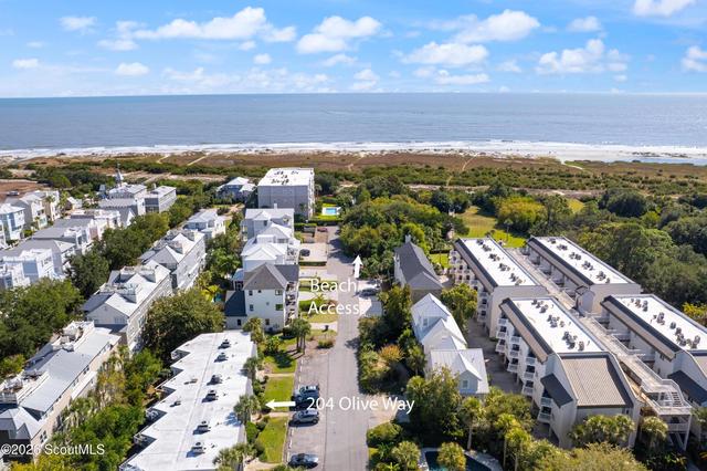 204 Olive Way, Saint Simons Island, GA 31522