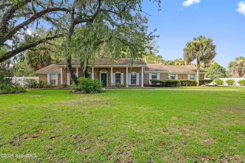 112 Meadows Way, Brunswick, GA 31525