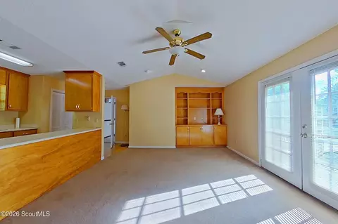 Living - 118 Pinehurst Dr, Blackshear, GA 31516 photo 7 of 7