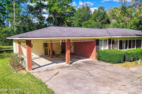 Exterior - 118 Pinehurst Dr, Blackshear, GA 31516 photo 5 of 11