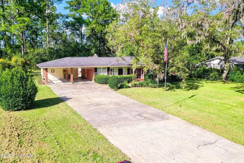 Exterior - 118 Pinehurst Dr, Blackshear, GA 31516 photo 11 of 11