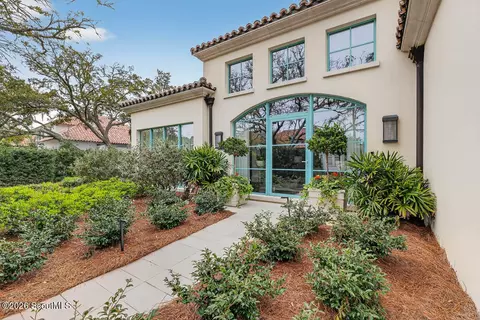 235 W 11th St, Sea Island, GA 31561
