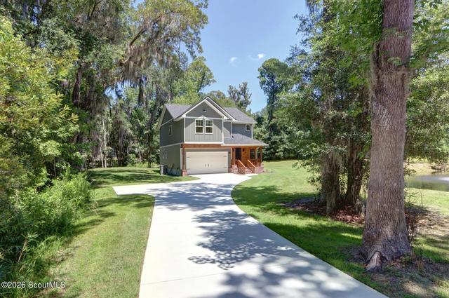 91 Sir Edward Teach Rd, Midway, GA 31320