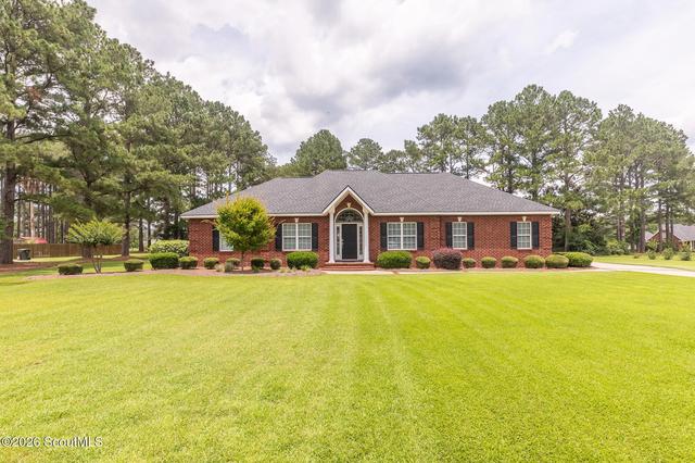 106 Widgeon Ln, Glennville, GA 30427