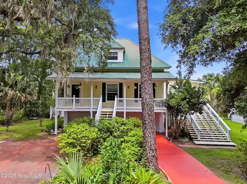 1066 Patterson Is Rd SE, Darien, GA 31305